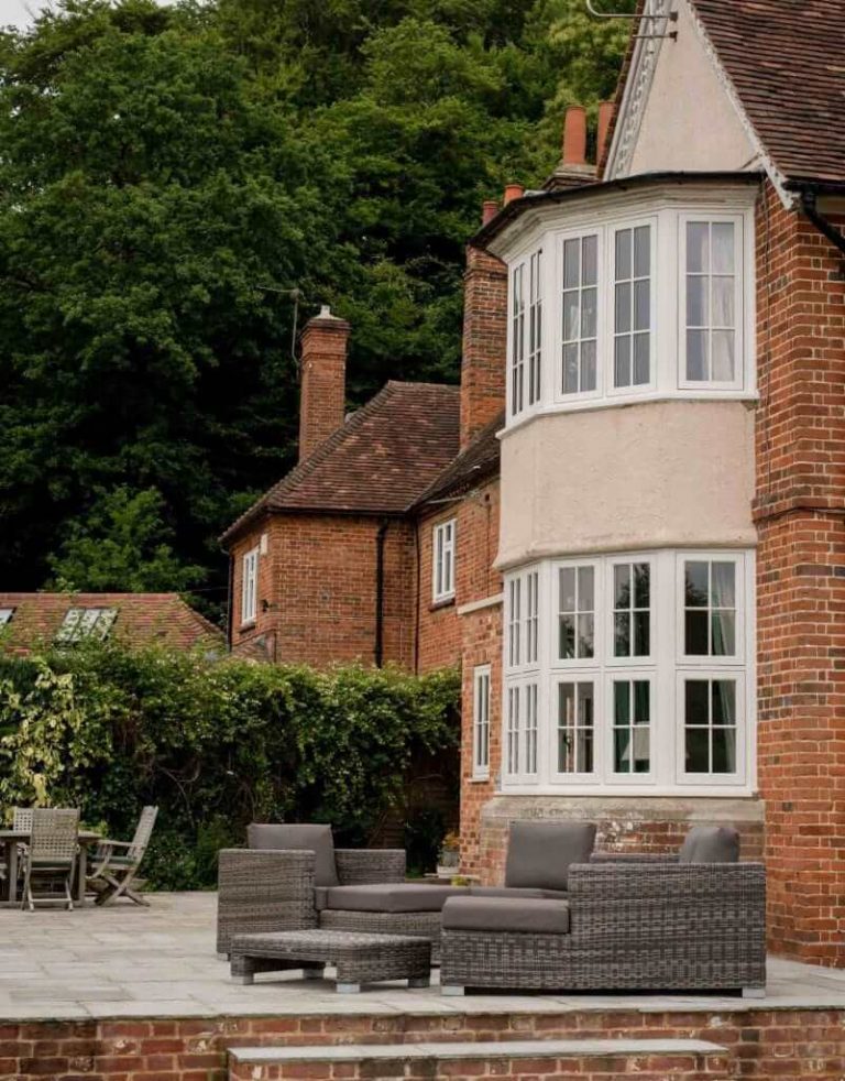 timber bay window